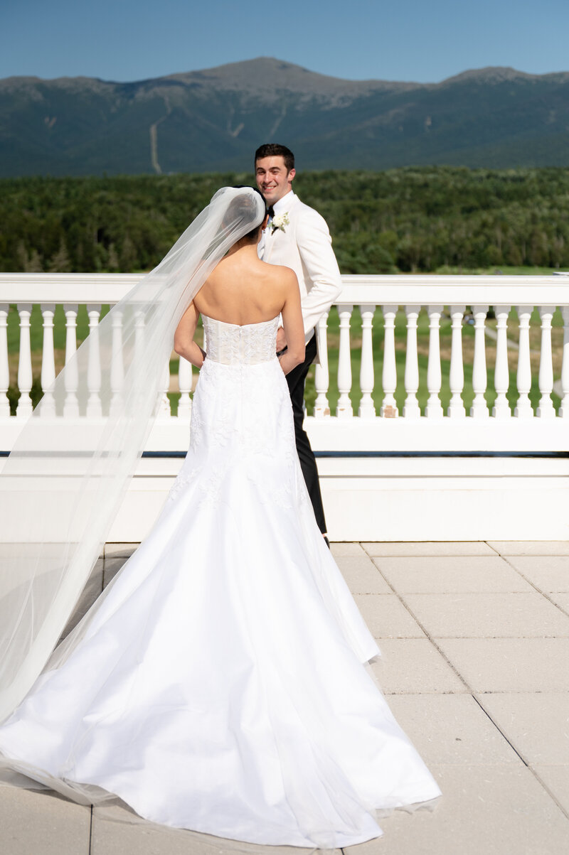 Anna Solo Photography Weddings Portraits Engagements Lifestlye Travel Photographer Global Destination Portsmouth New Hampshire Intentional Moment Driven Imagery Images-50