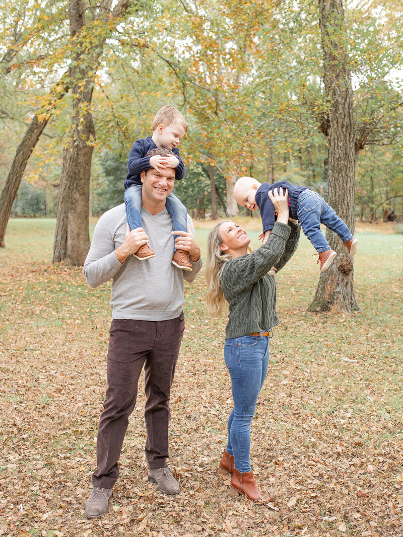 Holmdel allaire state park family photo shoot in fall
