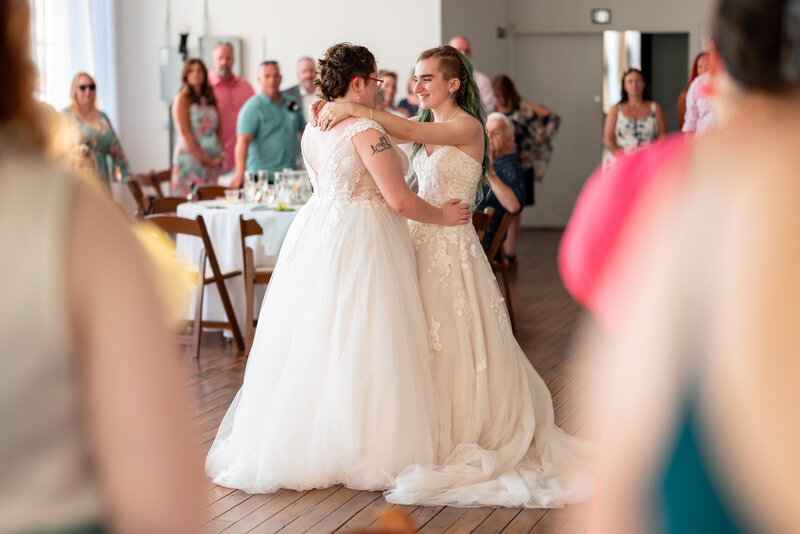 Emily-Ingrid_WeddingPreviews_47