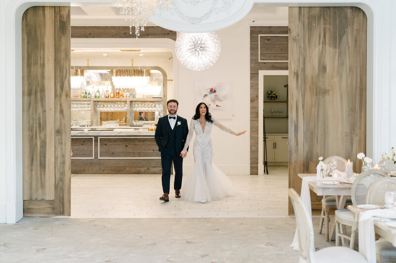 Kendon-Design-Co.-GTA Niagara Wedding Florist-Elora Mill Wedding-Mango Studios-As You Wish Weddings--H-0781