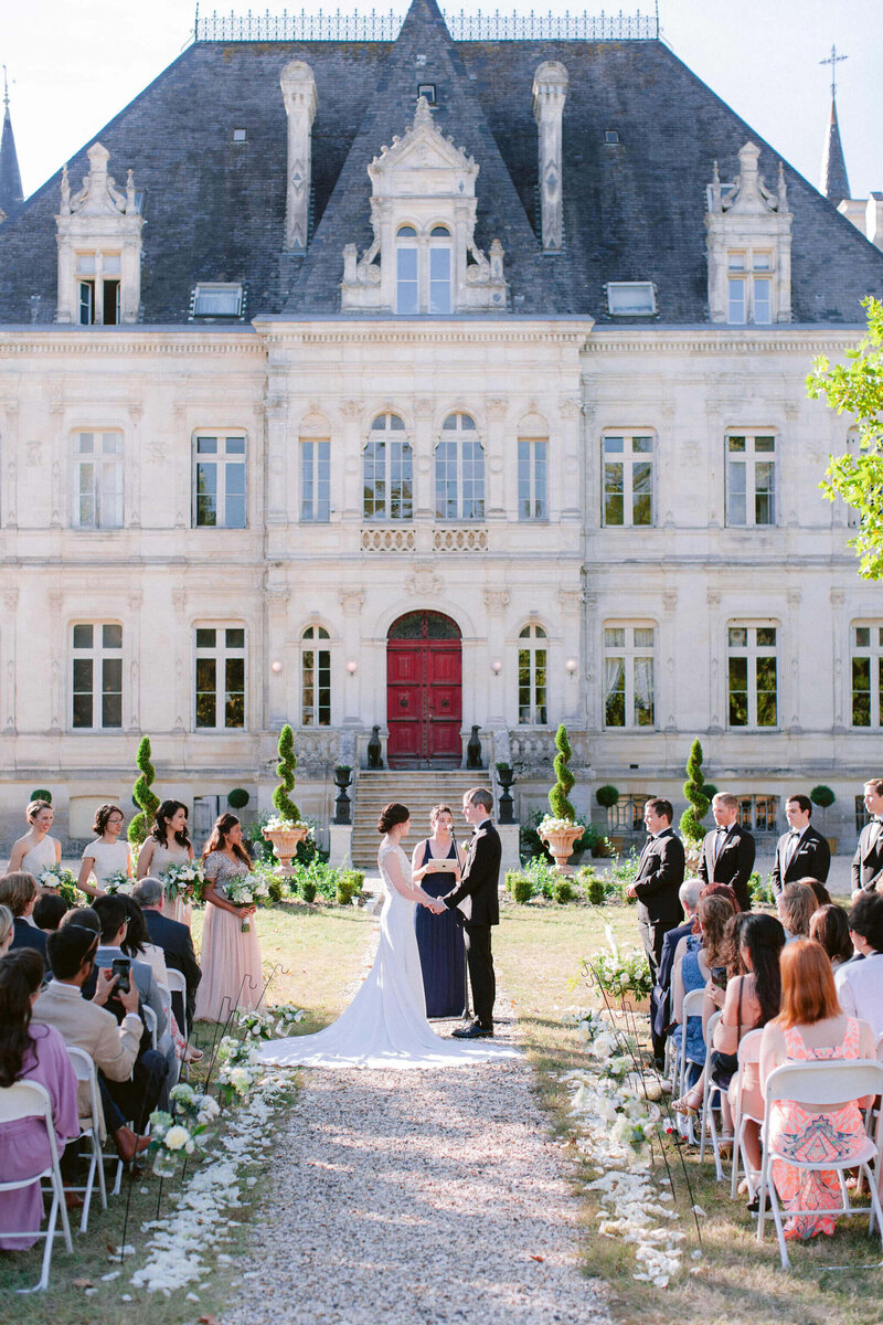 chateau wedding in france for Jasmine and Remy