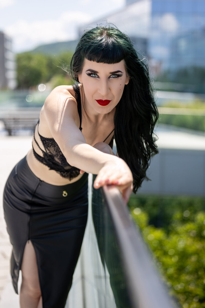 Madrose burlesque session de portrait montréal par BlanchePhotographe
