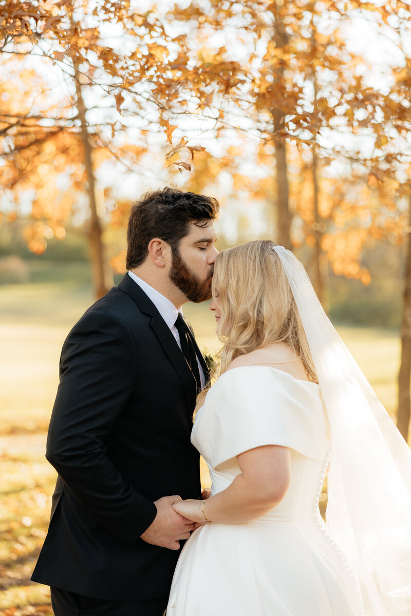 BENEATHTHESPRUCE-SOUTH-DAKOTA-WEDDING-PHOTOGRAPHER-AND-VIDEOGRAPHER-7040
