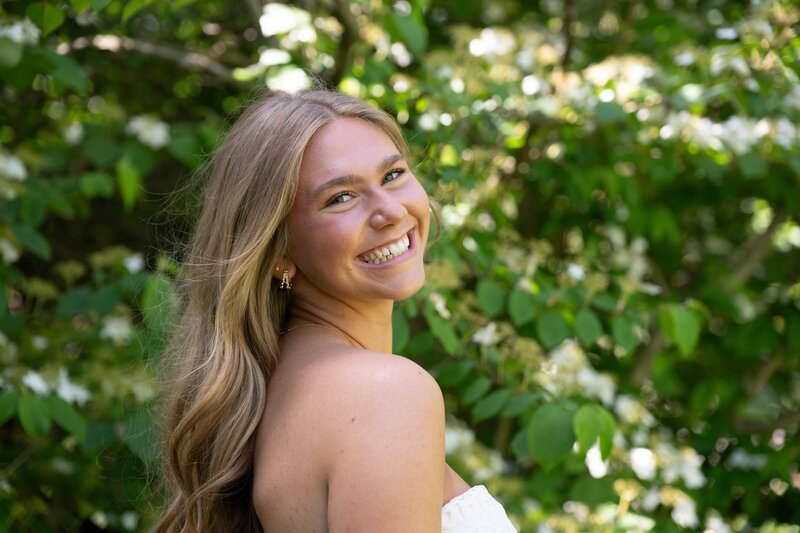 KingwoodCenterGardensSeniorPhotosPositivelyPortraits