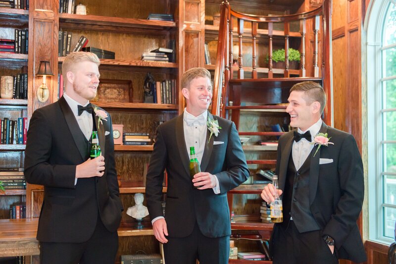 Groom Lounge  at Ashford Estate