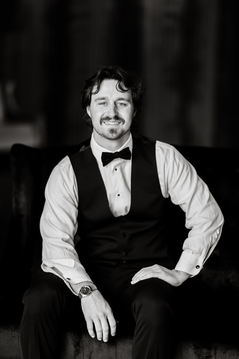 pre-ceremony(groom)-015A4173-2