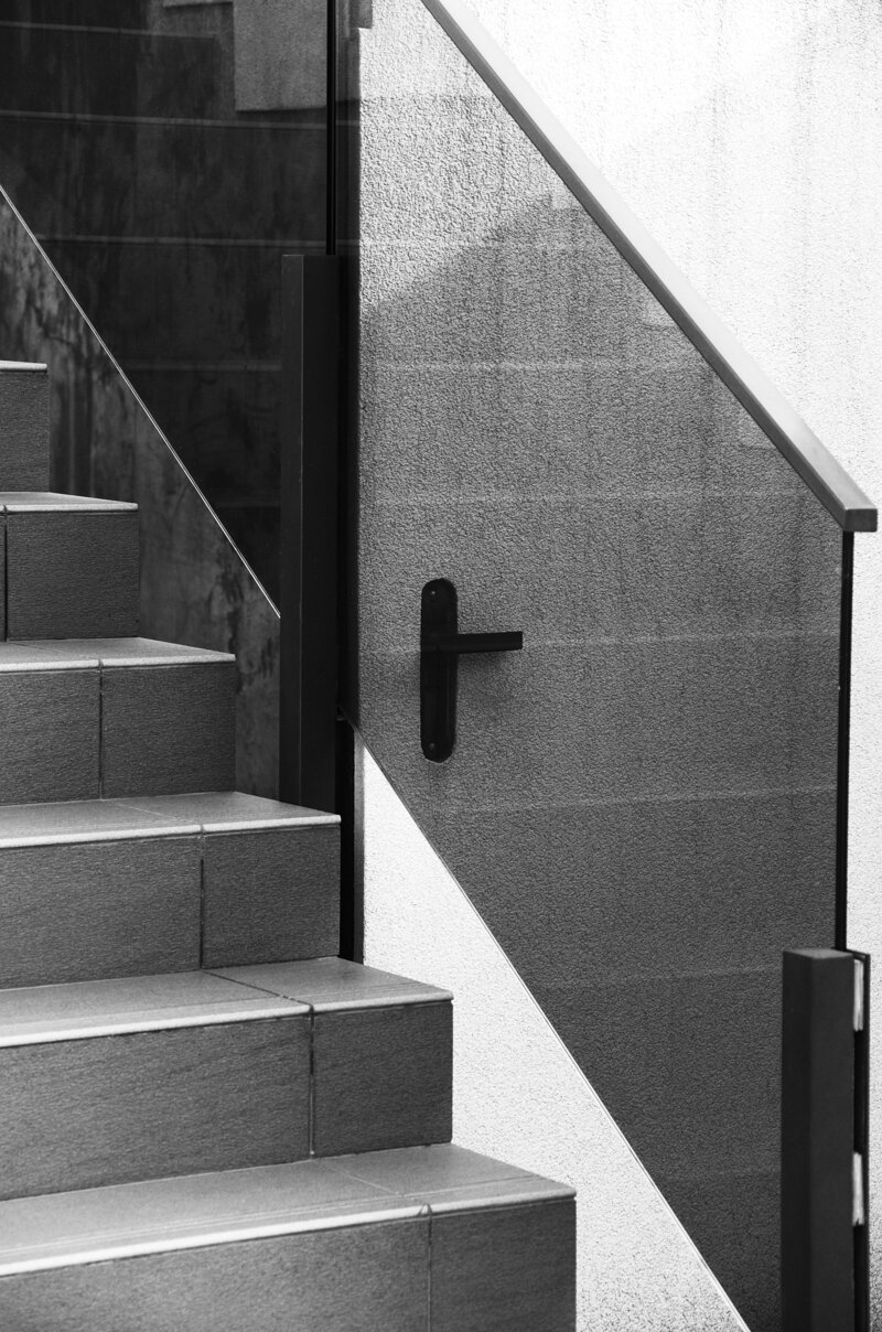 Modern Glass & Aluminum Railings in Boca Raton, South Florida