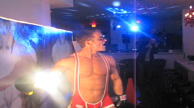Brent Ray Fraser Performed Pumped 01 - 2012_06