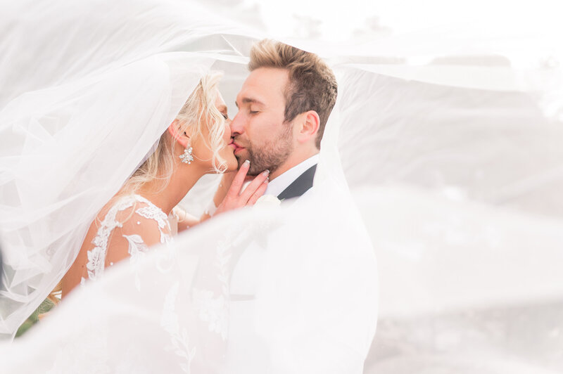 Emily+TravisWedding-BGPFavs-316
