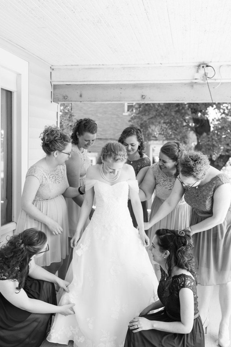 Rustic-farm-wedding-heaven-sent-farms-pittsburgh-wedding-13