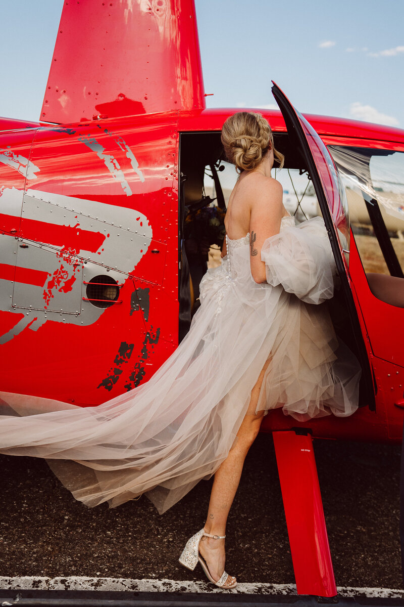 adventure-2243elopement-photographer-uncharted-elopements