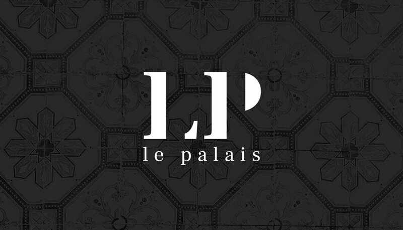 Le Palais Front of Business Card