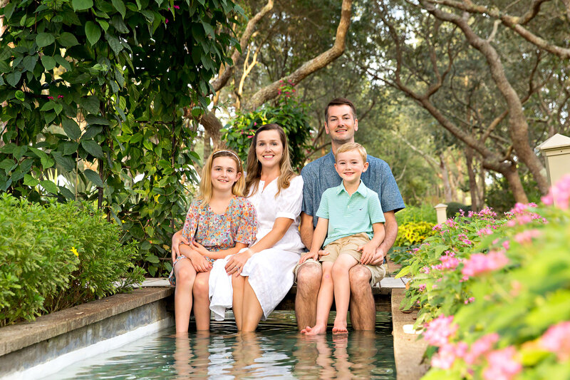 Watercolor Florida family photos in Cerulean Park