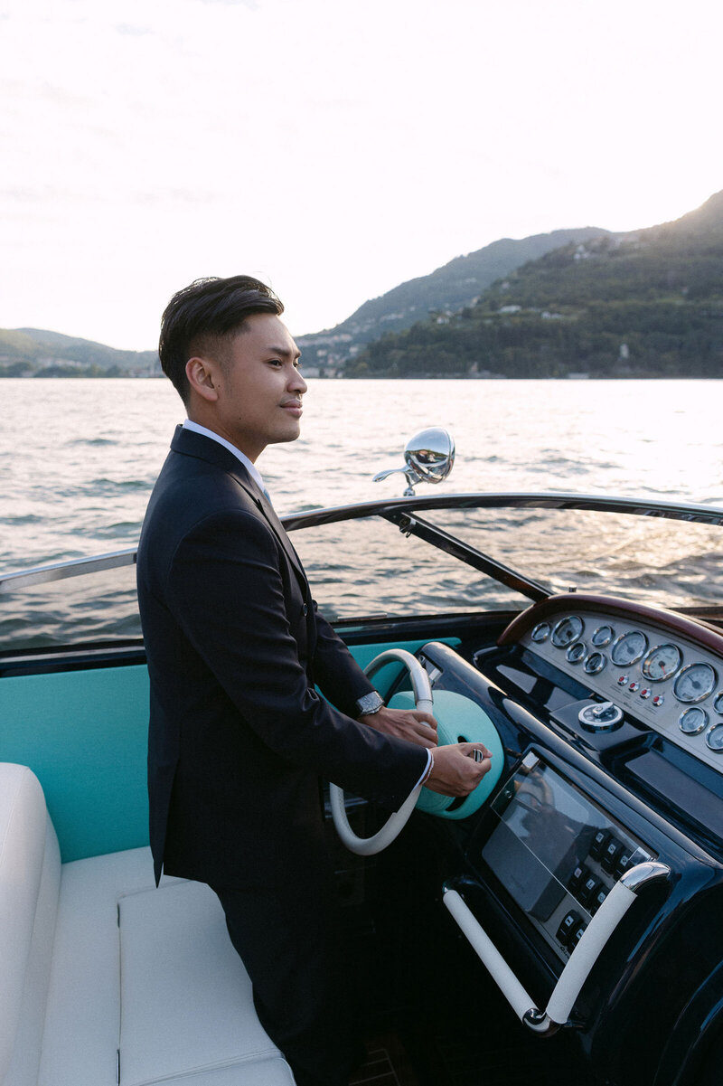 couple photoshoot lake como passalacqua hotel 46