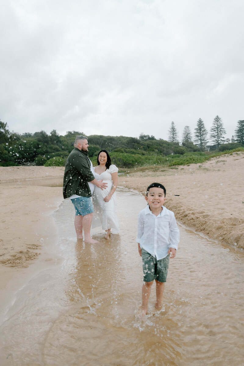 Kirra Maternity Shoot - Sneak Peek-5