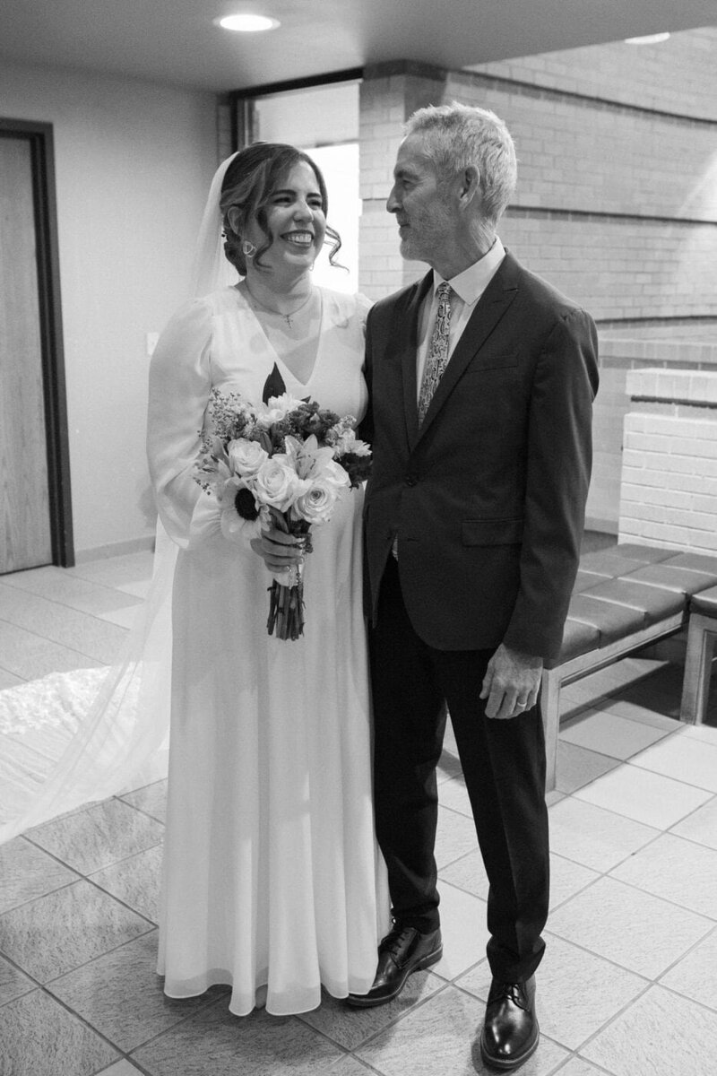 classic-and-documentary-style-wedding-photography-25