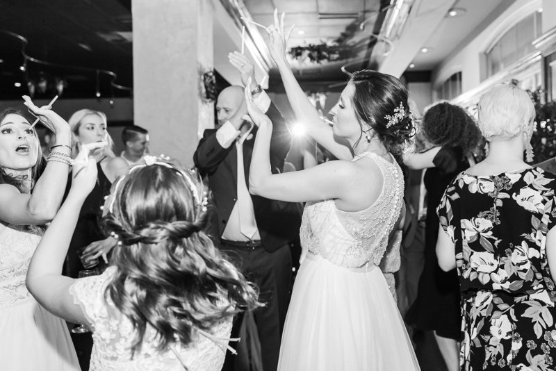 City-Club-Lafayette-Louisiana-Wedding_54