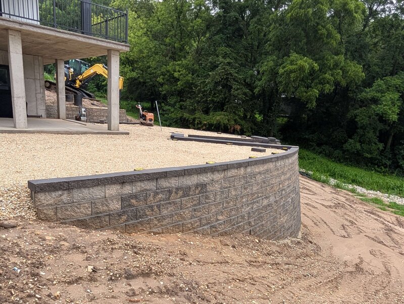 landscaping-in-northeast-iowa-Supreme-Green-_20250712_112949415