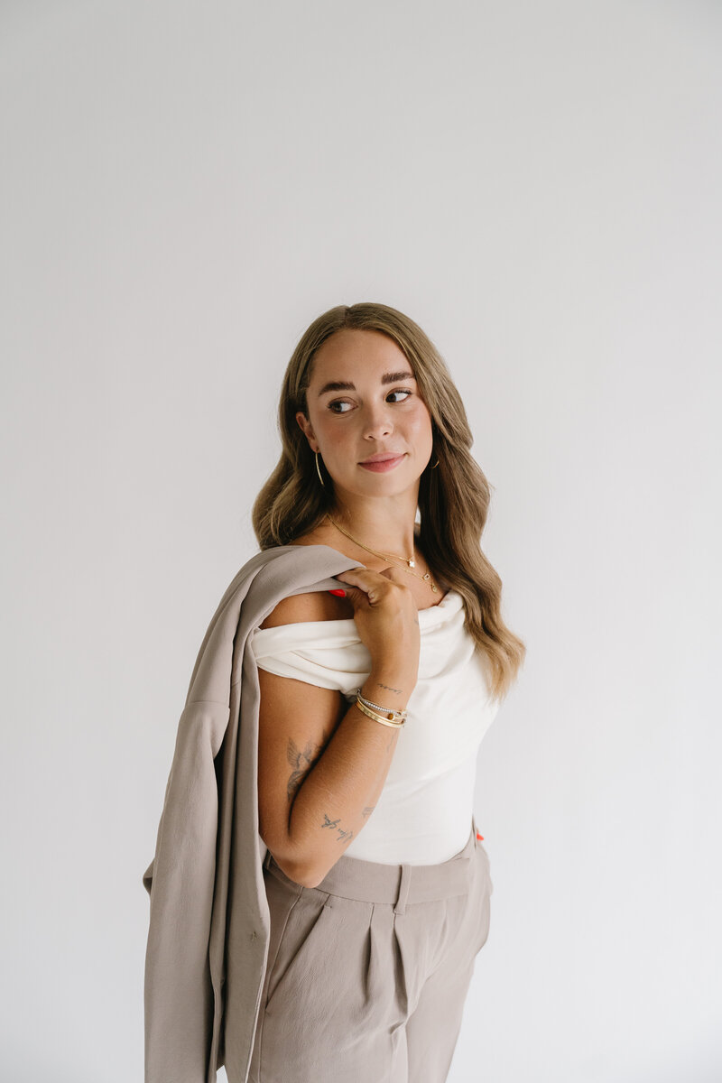 Charlotte-based wedding photographer capturing meaningful moments