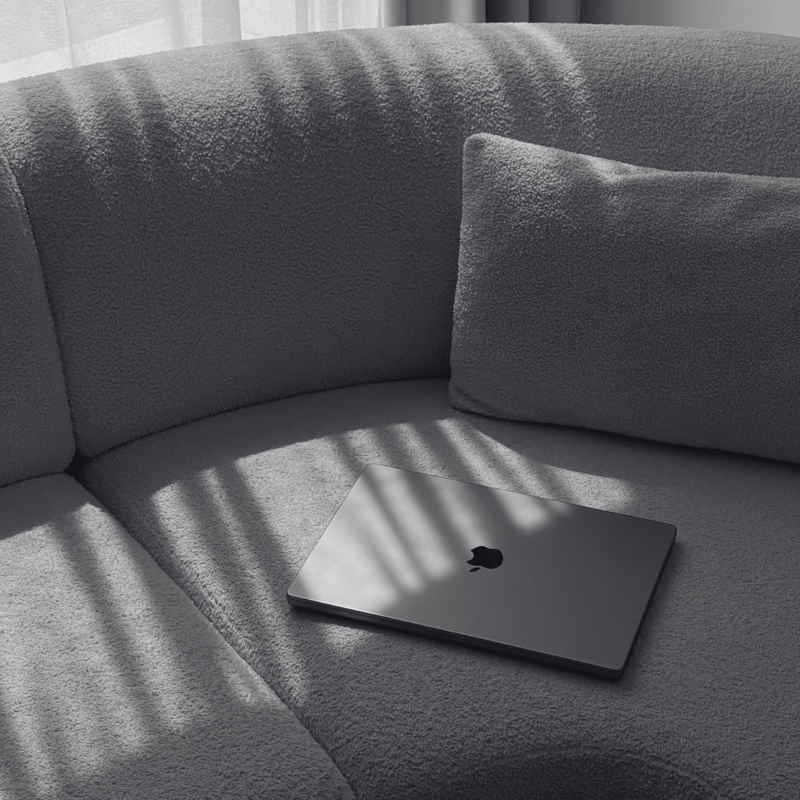 Stand out from the crowd and empower yourself as a female entrepreneur with Radical Social's unmatched social media services.