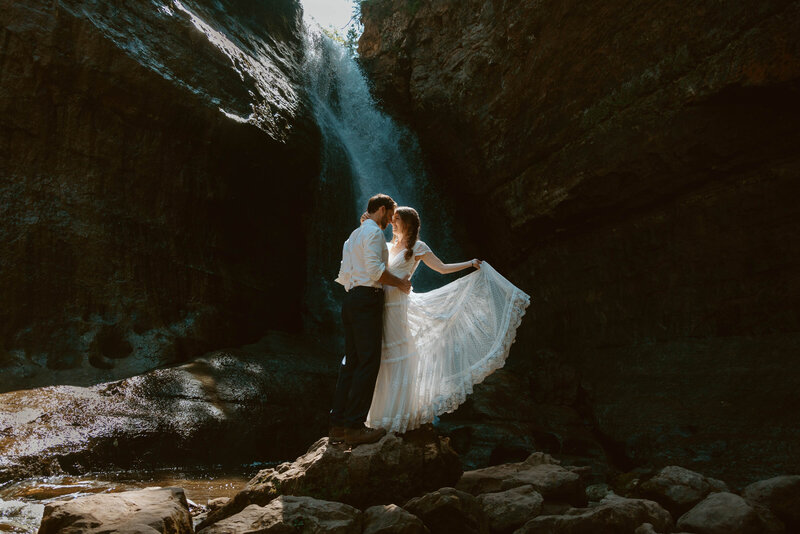 miners-falls-michigan-upper-peninsula-elopement-michigan-wedding-photographer-alisciamariephotography-4432