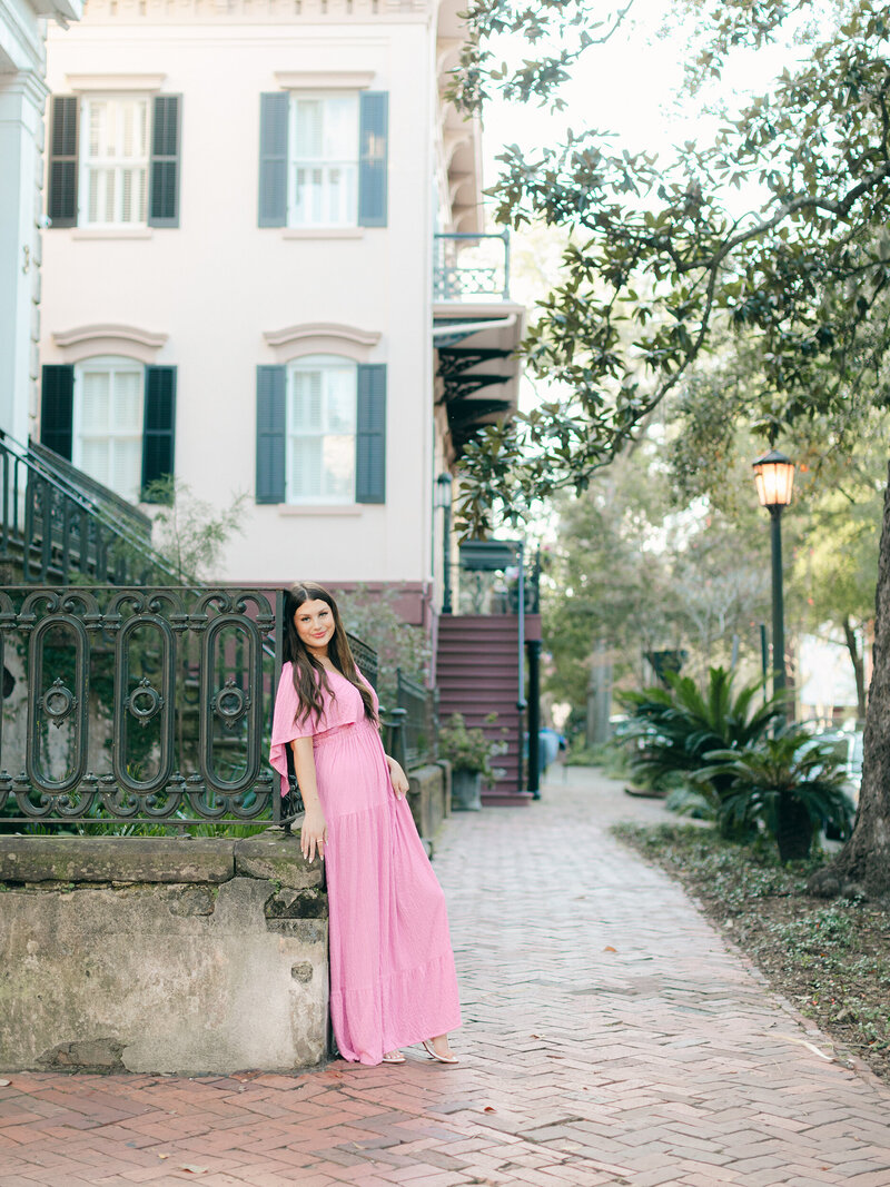 146-torianna-brooke-portraiture-historic-downtown-savannah-senior-session-lily