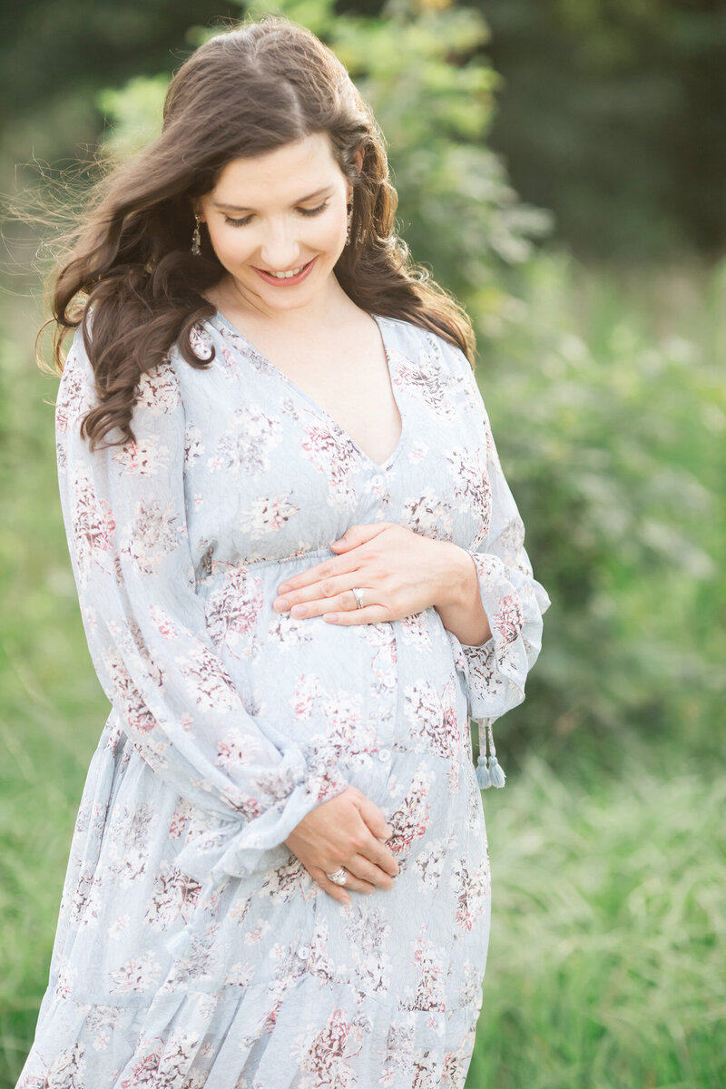 outdoor maternity photography in houston