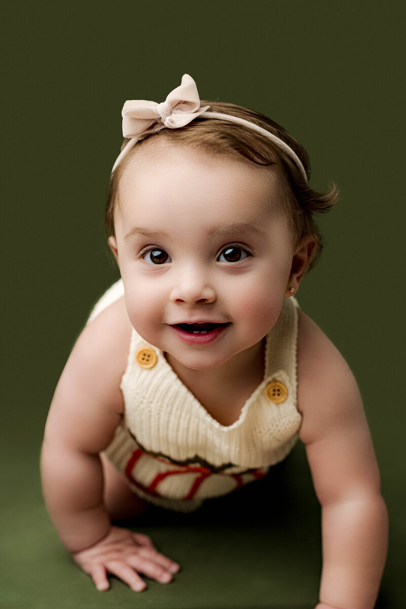 Everly-Cake Smash-NicSo Studio-Charlotte-20