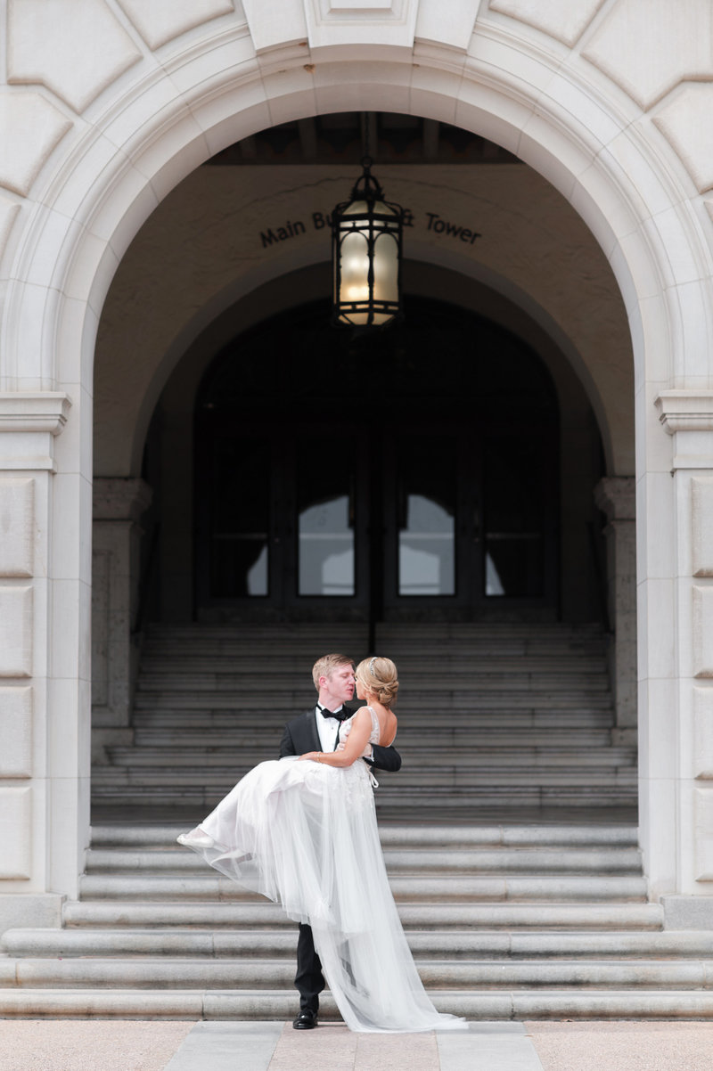 Driskill-Hotel-Austin-wedding-SarahDerek-JFP-074