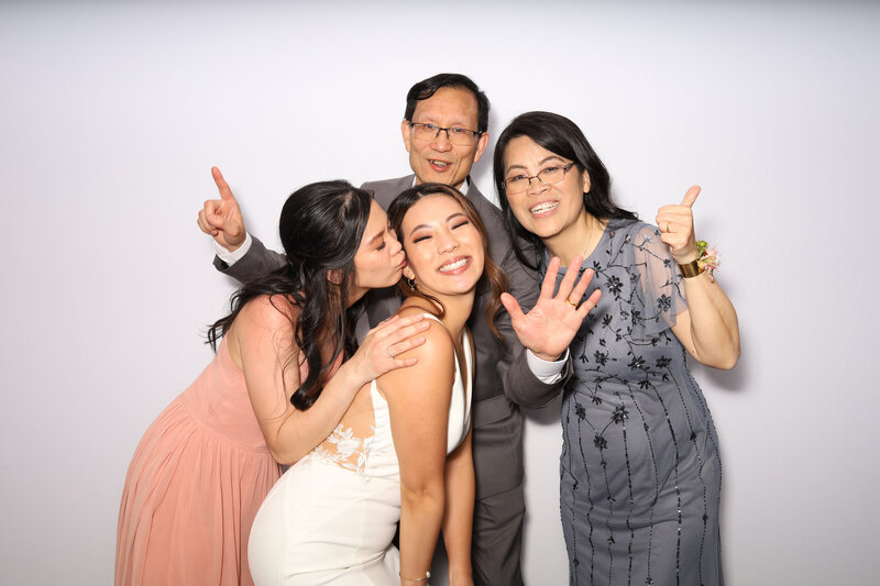 A&H Photo Co. - S&Z-390
