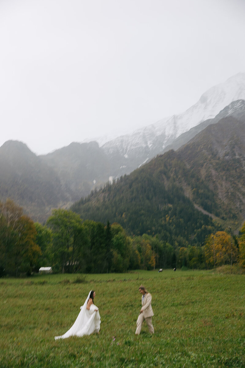 europe-france-chamonix-alps-mountains-elopement-switzerland-meghangphotography-336