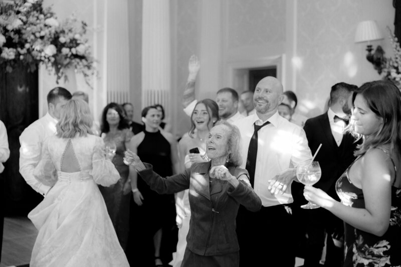 Timeless-Hedsor-House-Wedding-34