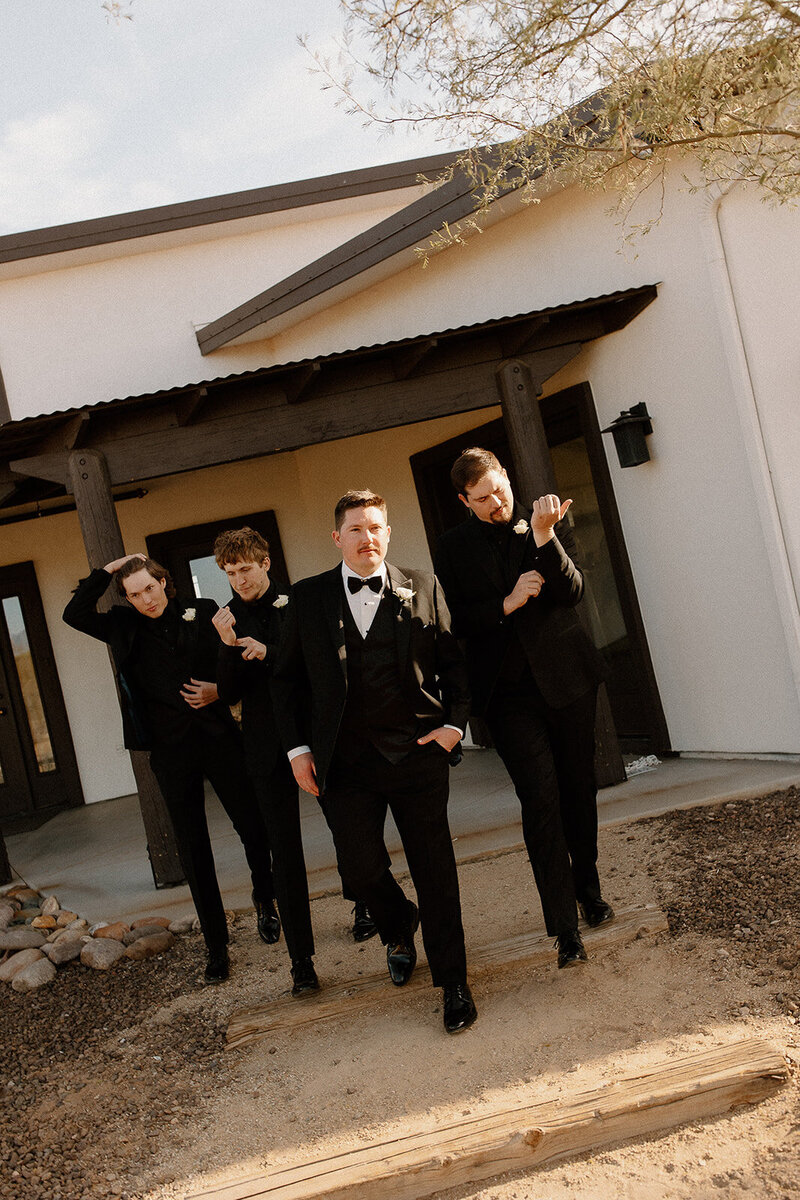 kelsey-kohl-wedding-preview-taylorraephotofilm-70