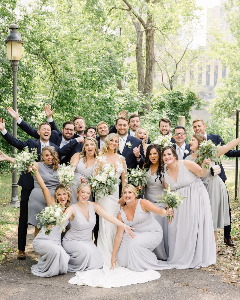 10 Nicollet-Island-Pavilion-Wedding-Party