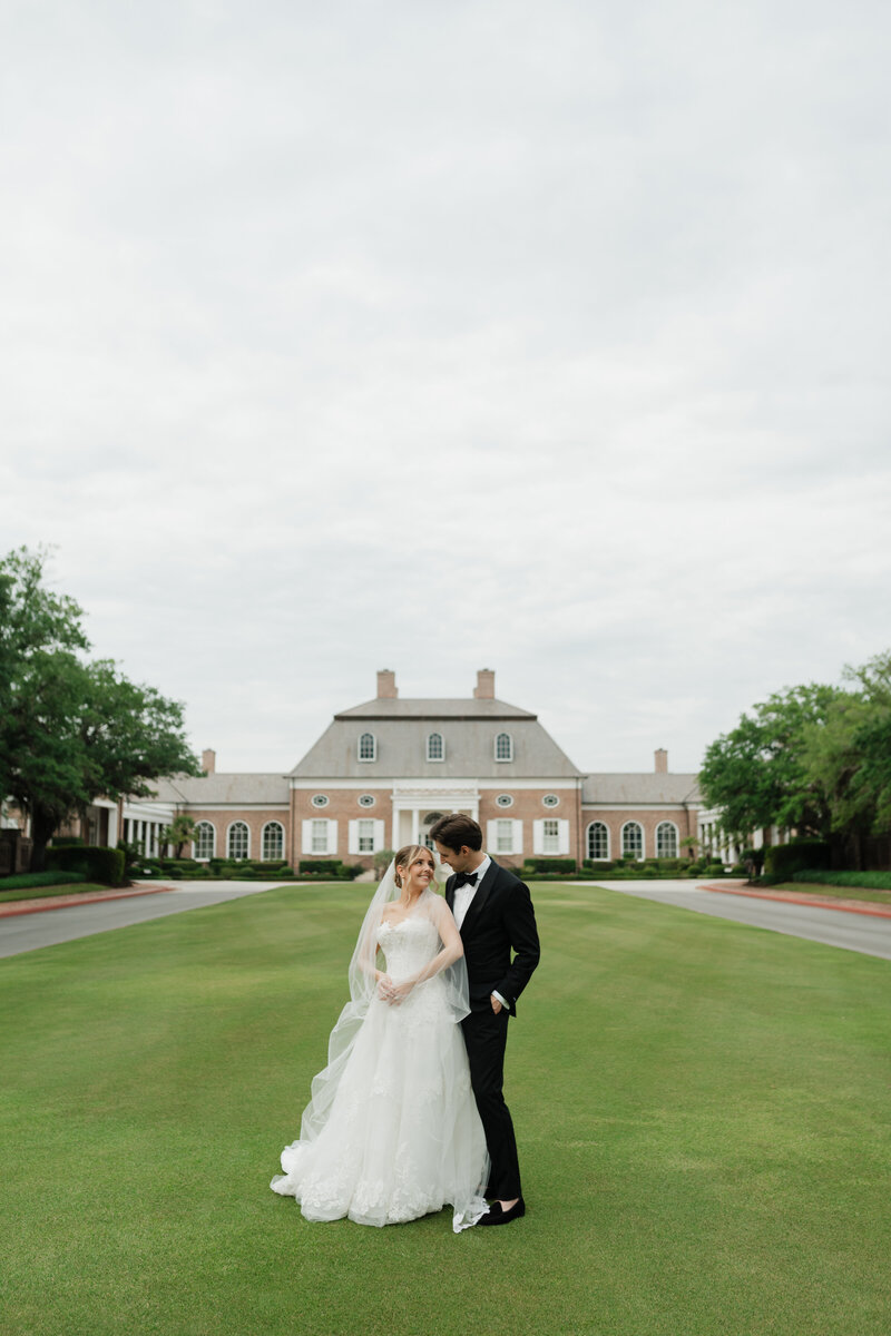 Catherine&Tim-Previews-Berkeley-Hall-South-Carolina-Sarah-Lessley-Photography-134