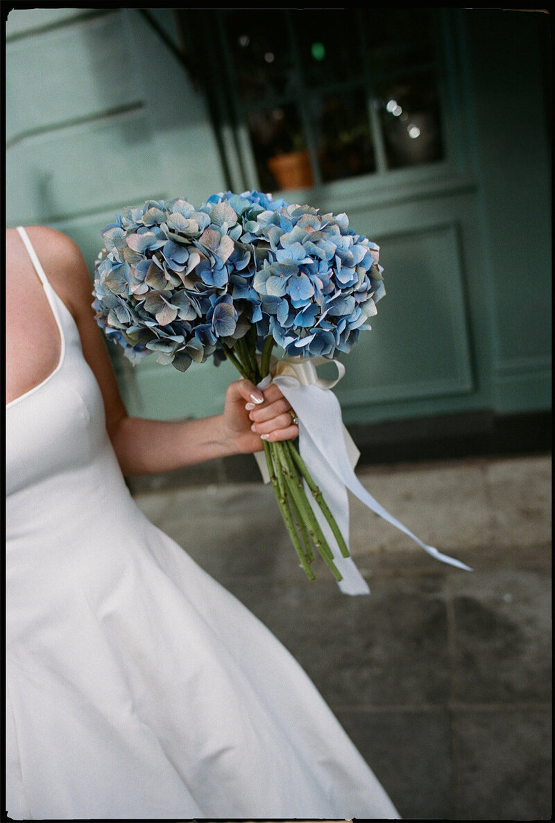 A modern colourful wedding at Marylebone Town Hall in London