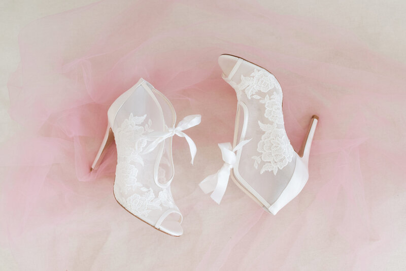 wedding-shoes-for-nj-wedding-park-chateau-imagery-by-marianne-2020-3