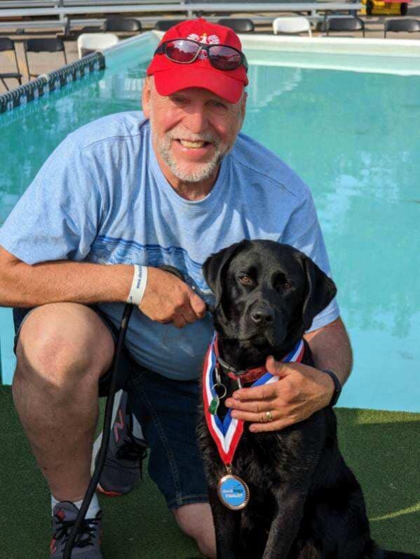 badriverlabradors_image-lunadockdivingwinner