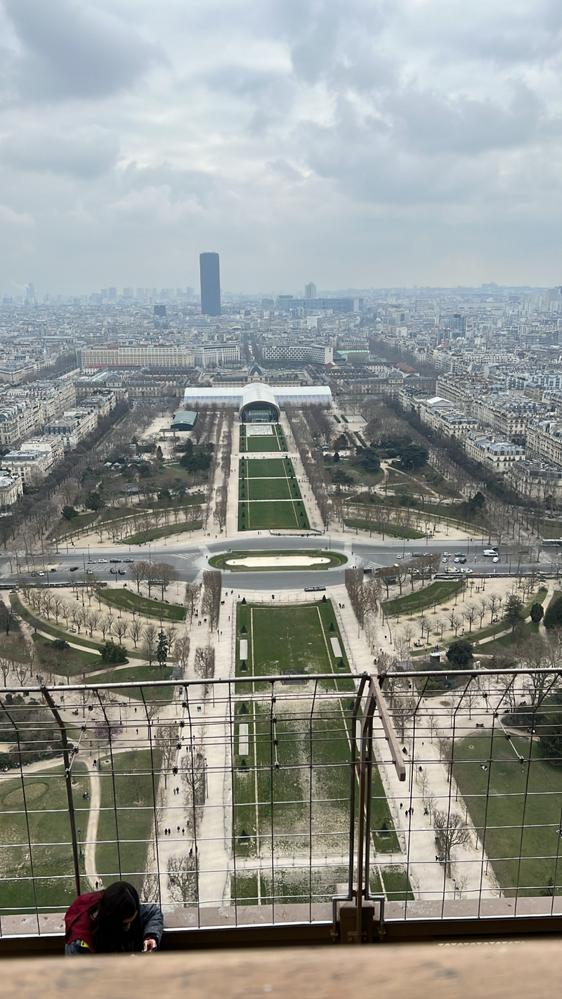 Paris(1)