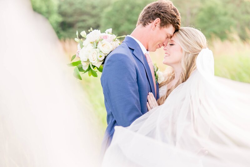 Ridge Pointe Wedding Day - Birmingham, Alabama Wedding Photographer Katie & Alec Photography 3