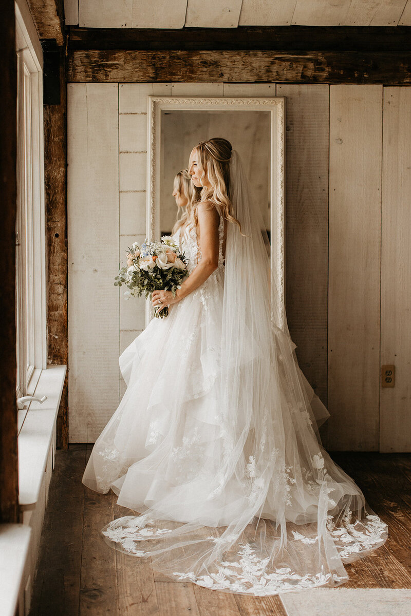 Shannon_Michael_Wedding_Sneak_Peek_7.16.22-30
