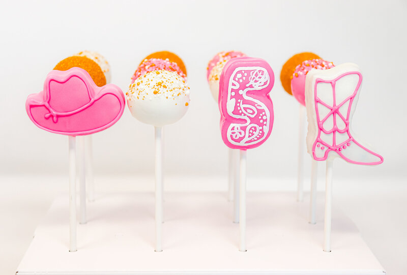 bakery - cakes - cake pops -north dakota -294