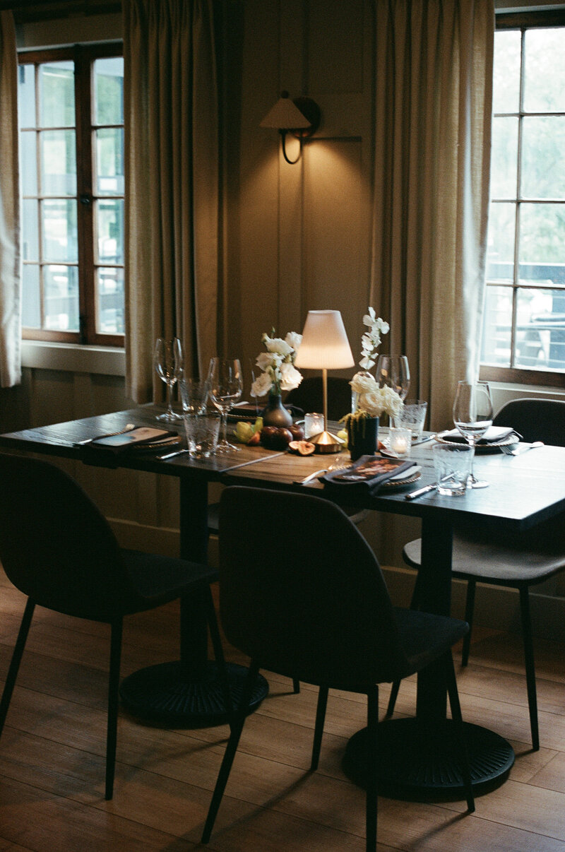 Modern bride, dress details, Ann Arbor MI - https://methodandmatte.com/