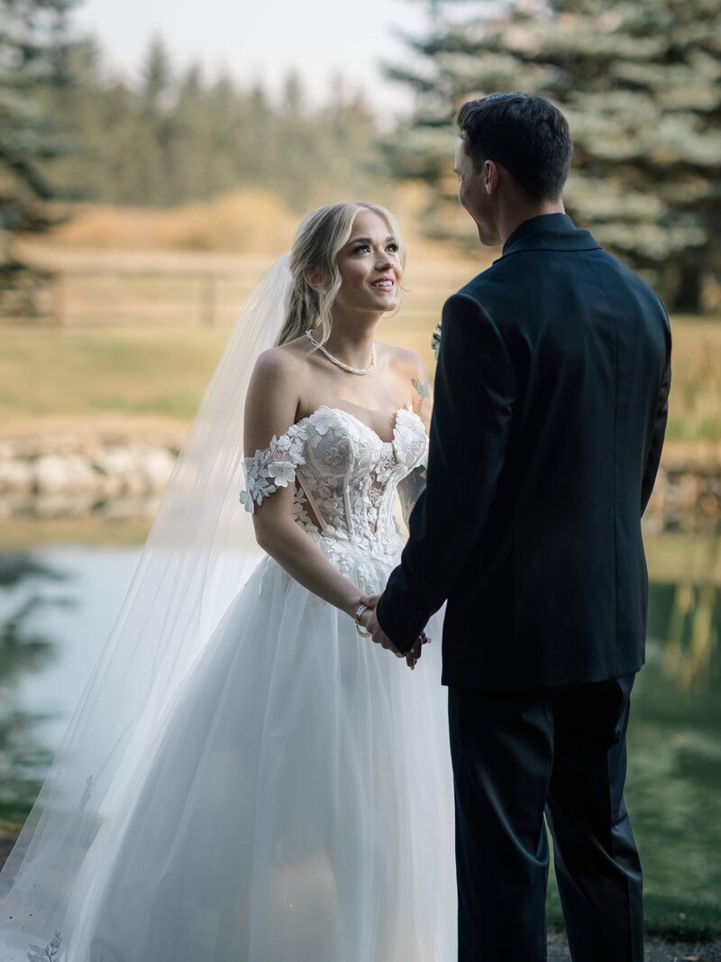 Edmonton Wedding Photos - Pine and Pond Wedding Venue (57)