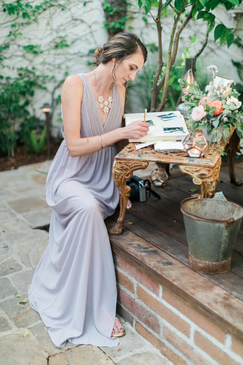 wedding-guest-book-signing-table-Stephanie-Brauer