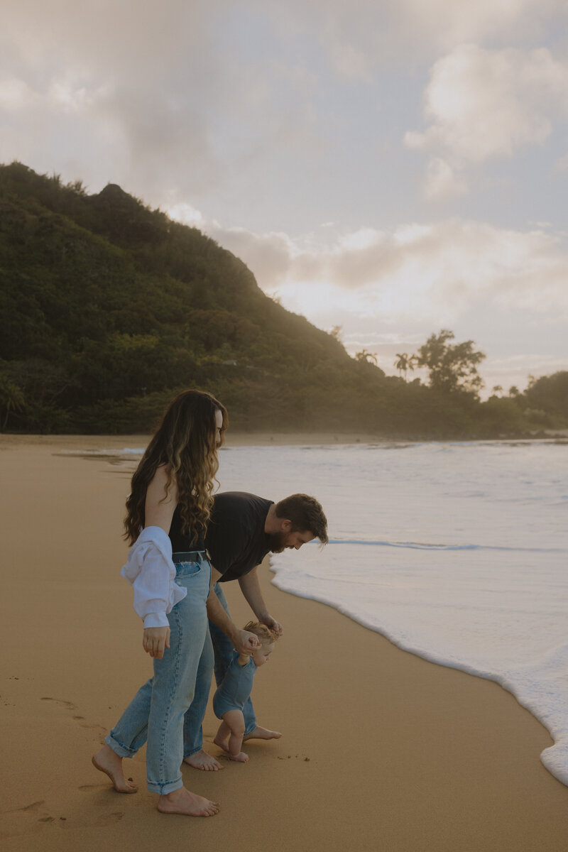 hawaii-small-family-lifestyle-session-257