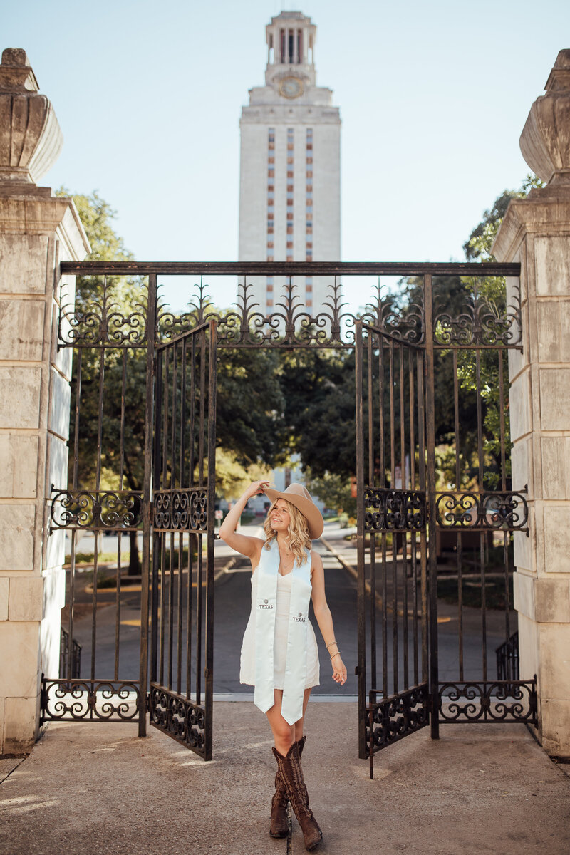 Graduate reps college