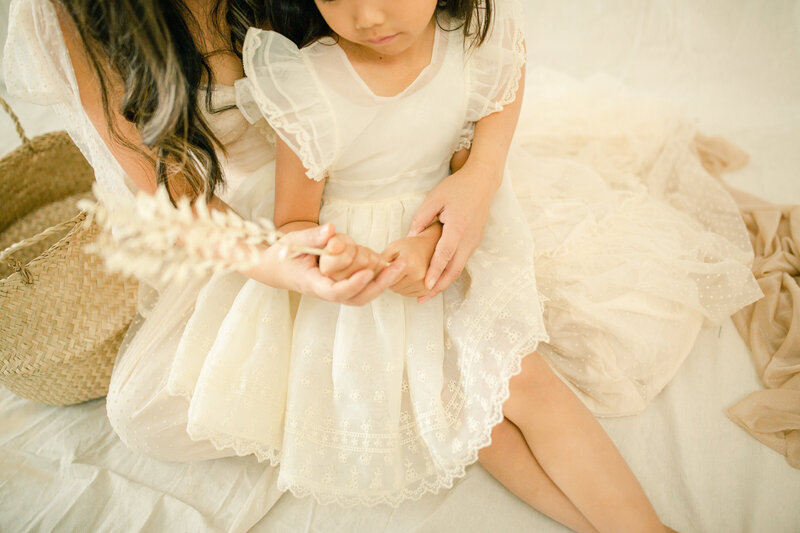 Hana Kay Photography Orange County newborn family photographer based in Irvine