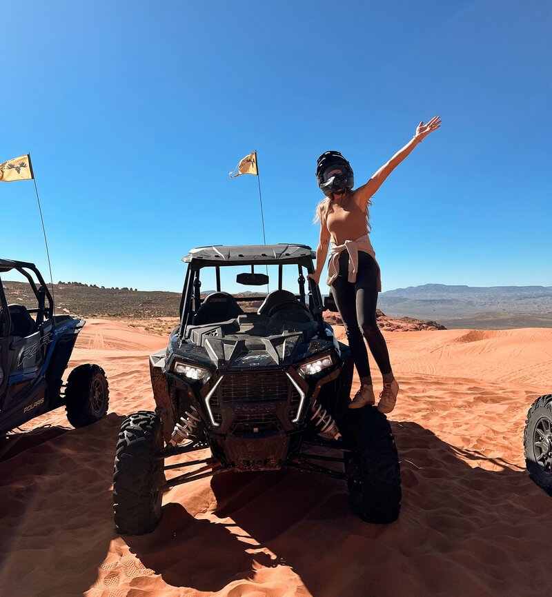 joannsphoto-southern-utah-photographer-sand-hollow-state-park-mad-moose-rentals-atv-tour-offroading-sand-dunes-2