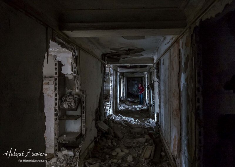 Lee Plaza Upper Floors_4